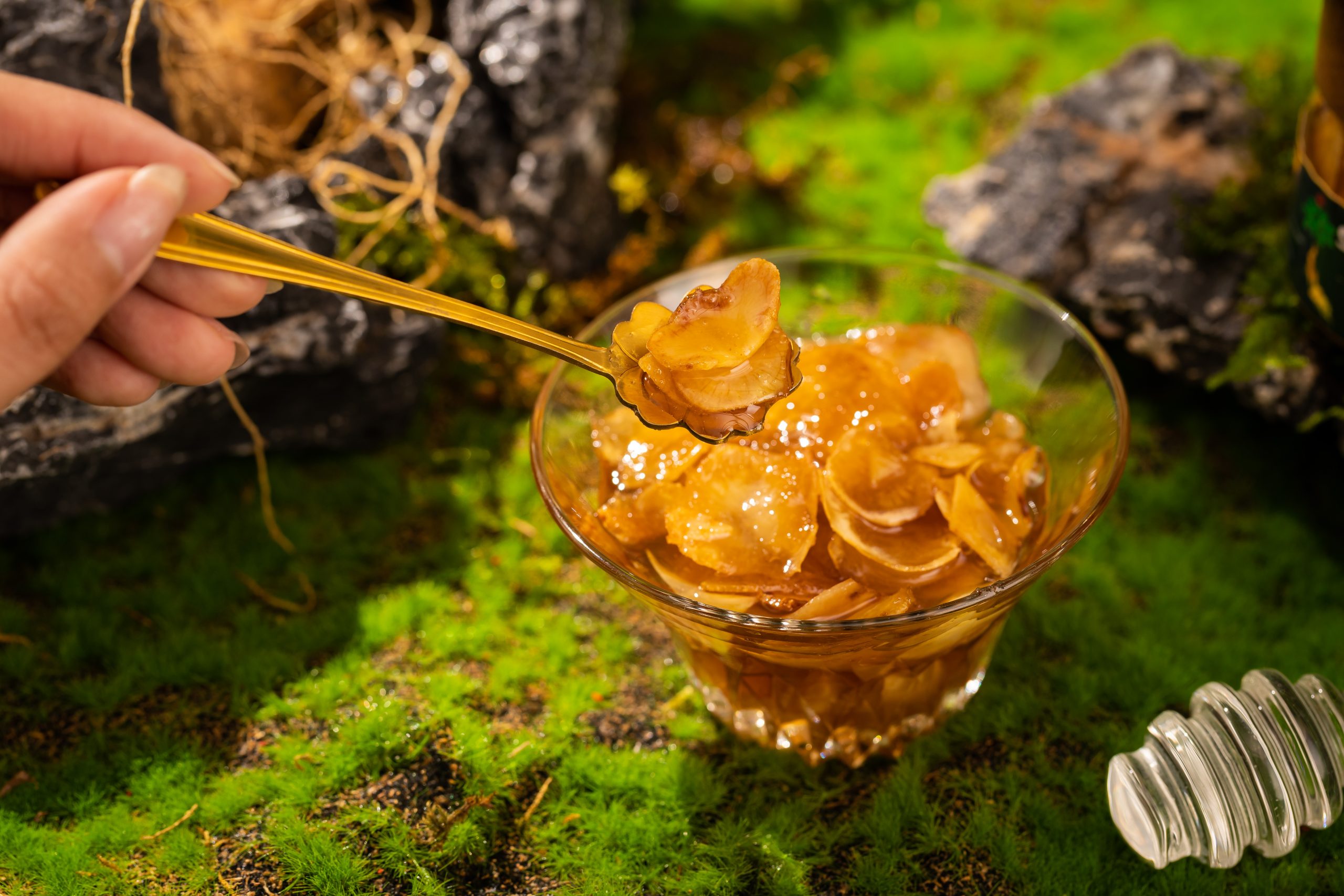 Huyền Linh Lục Trà