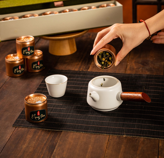 Huyền Linh Bạch Trà